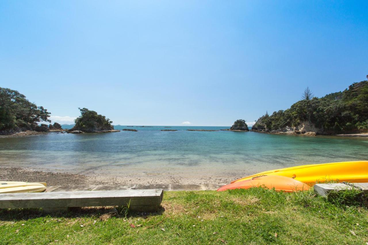 Beachfront Enclosure Bay - Waiheke Unlimited Oneroa Exterior photo